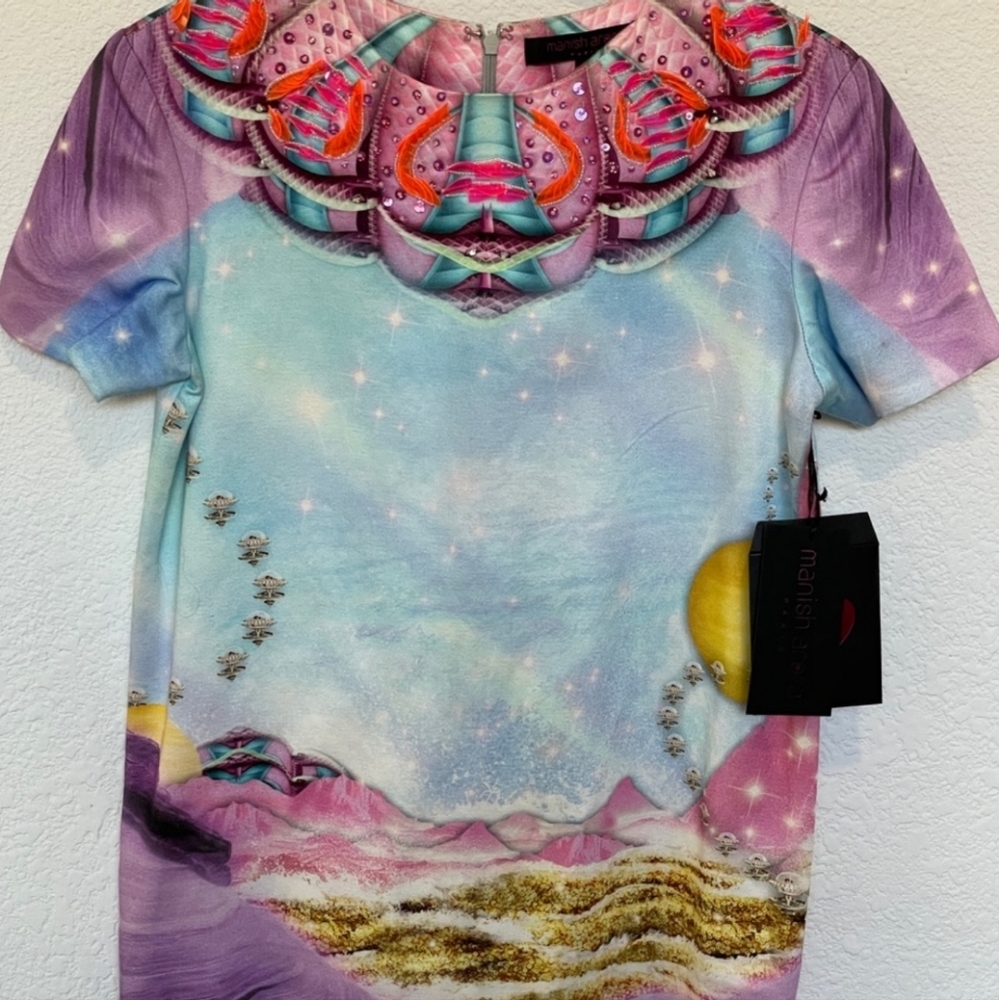 🧨RARE🧨 NWOT Embellished Silk Technicolor Alien Invasion Top